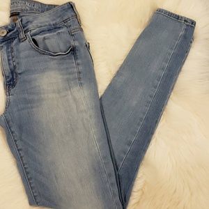 Womens American Eagle Super Stretch Jeggings 6L